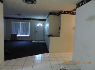 1611 W 35th St, Riviera Beach, FL 33404