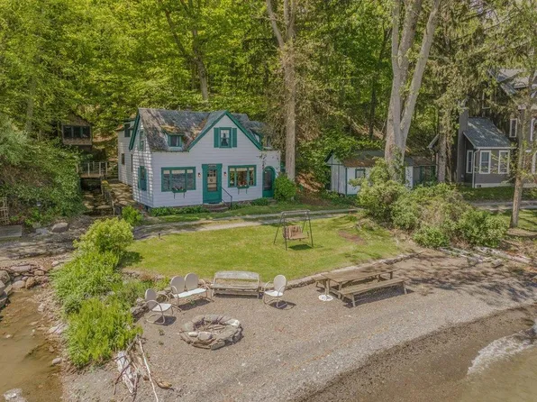 9704 S Frontenac Rd, Trumansburg, NY 14886