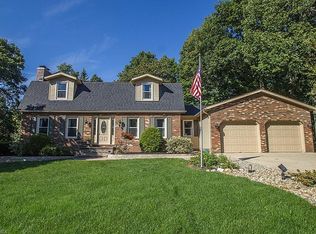 1449 Berkshire Rd, Stow, OH 44224