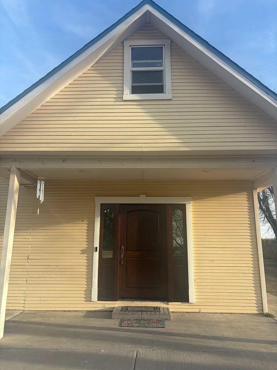 Building Photo - 11 Memory Ln