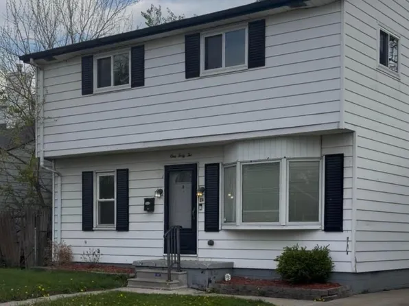 142 E Dallas Ave, Madison Heights, MI 48071