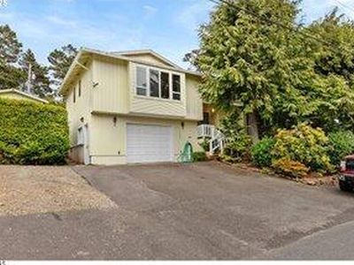 5360 Palisades Dr, Lincoln City, OR, 97367