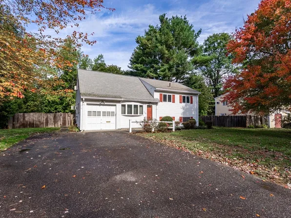 53 Davidson Rd, Framingham, MA 01701