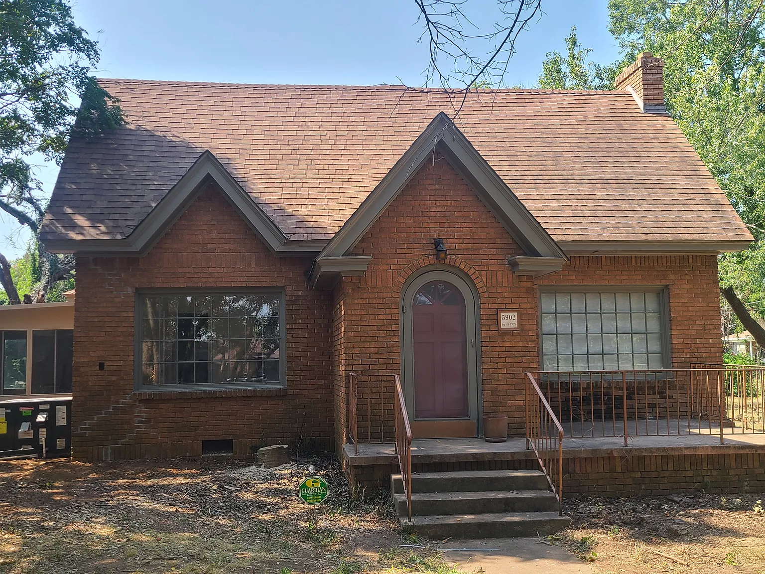 3 bed, 2033 sqft, $1,950 — Photo 1