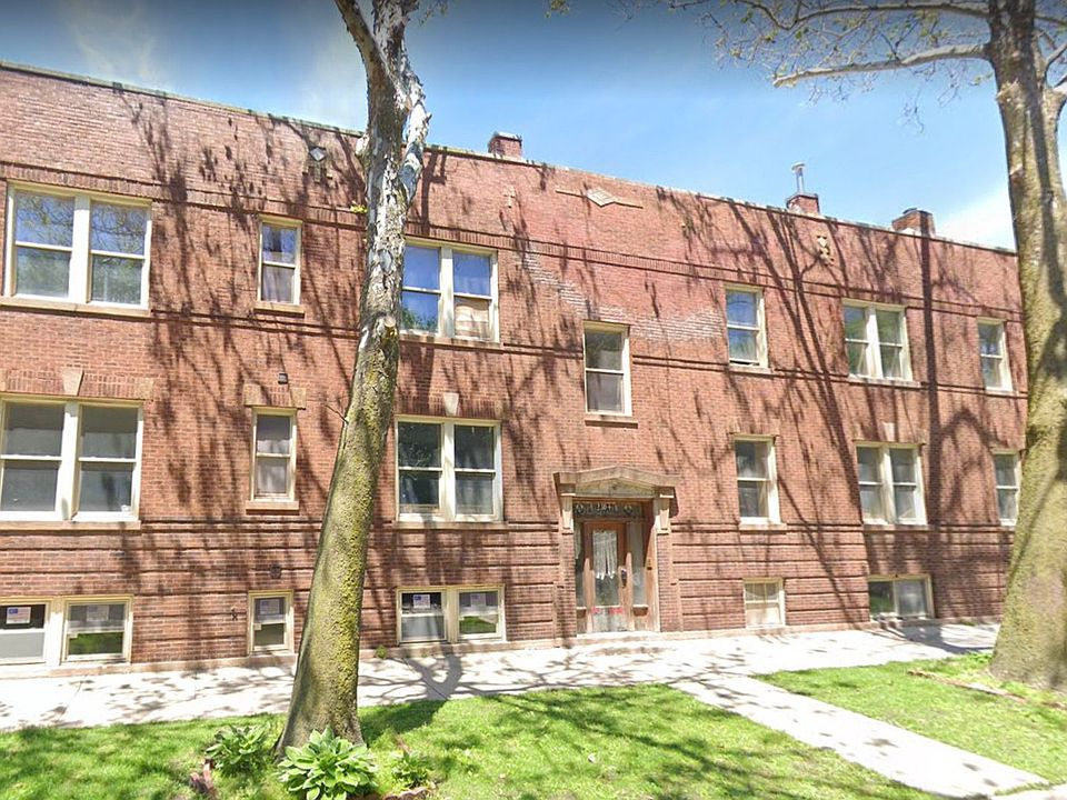 1st image of 5134 N Oakley Ave #1R