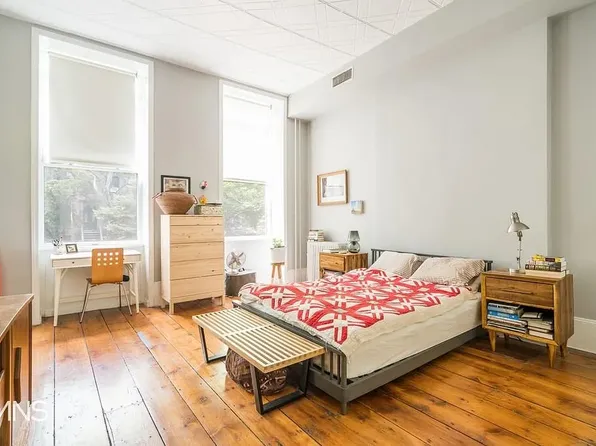 33 2nd Place image 1 of 12