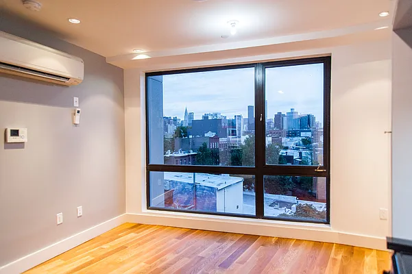 Rented by Nooklyn NYC LLC | media 54