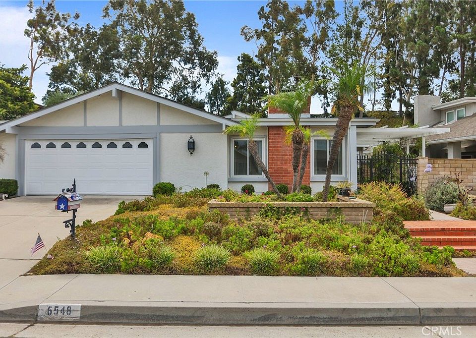 1st image of 6548 E Calle Del Norte
