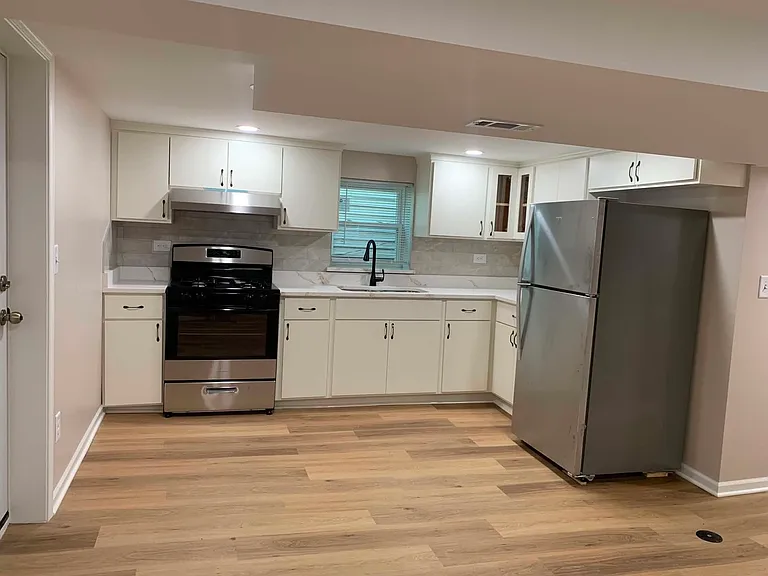 10623 S Mackinaw Ave — Photo 18