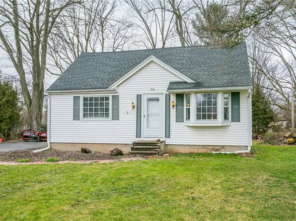 34 Beaman Rd W, Rochester, NY 14624