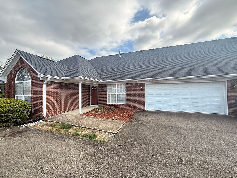 1st image of 405 Fledge Dr