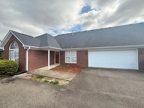 405 Fledge Dr Photo 1