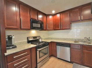 2624 W Parnell Ave #3, Milwaukee, WI 53221