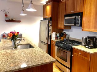 30 Anderson St #2, Boston, MA 02114