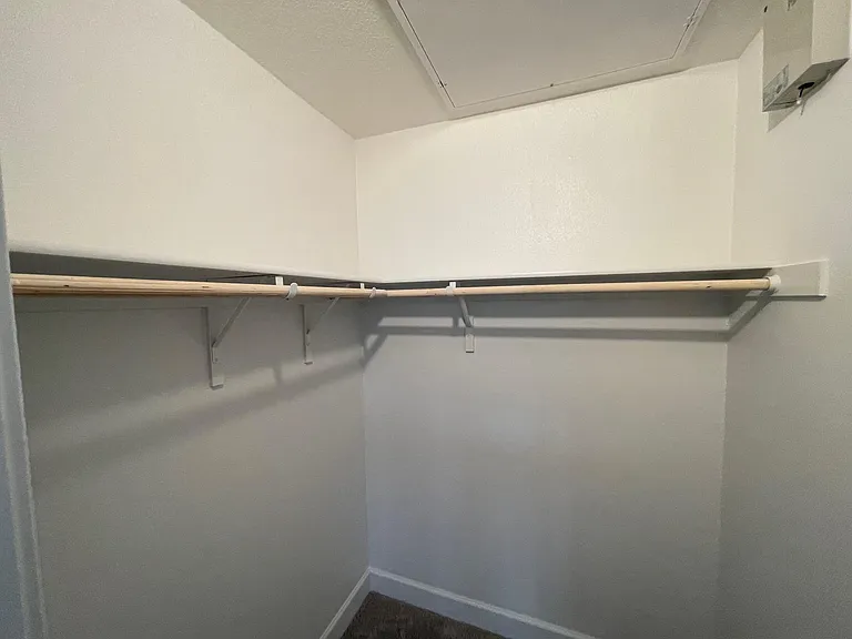 278 E Lawson Ave — Photo 9