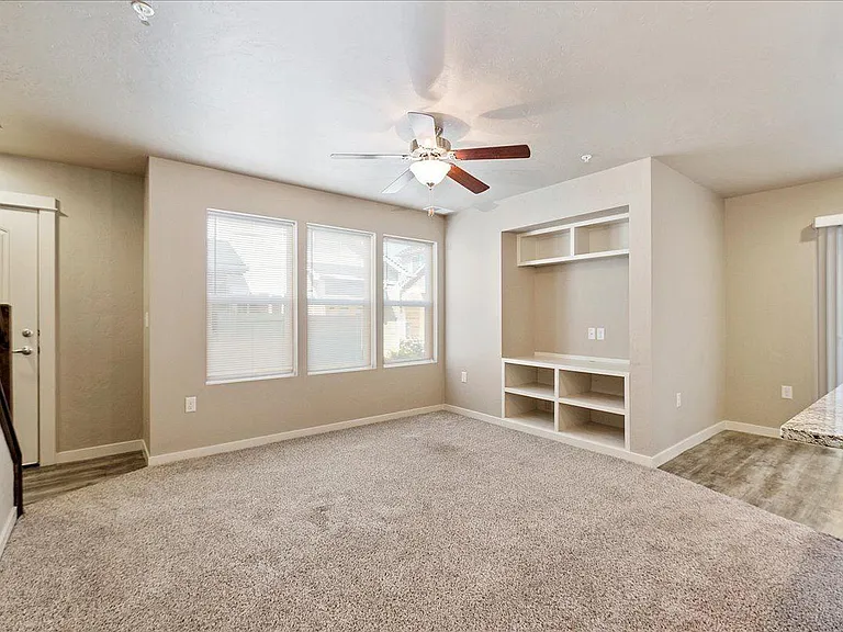 Cimarron Townhomes — Photo 19
