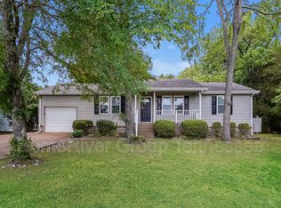 816 Royal Oaks Dr, Mount Juliet, TN 37122
