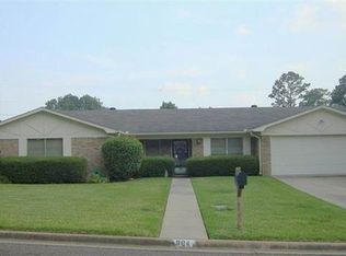 604 Sheffield Dr, Longview, TX 75605