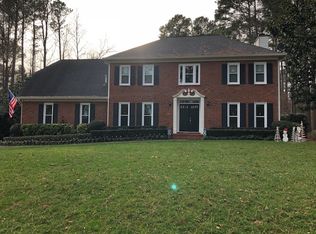 1258 Woodcliff Ct, Lilburn, GA 30047