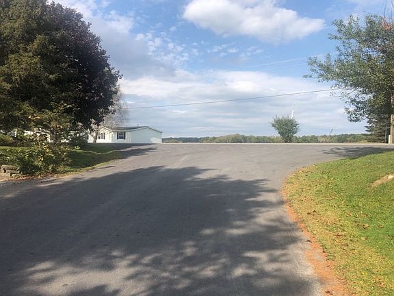 4th image of 442 W Ames Rd