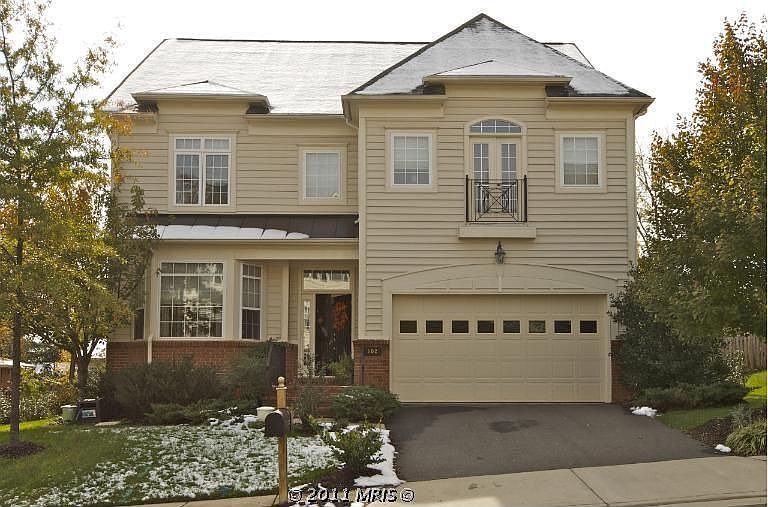 1st image of 102 Rosebrook Ct NW