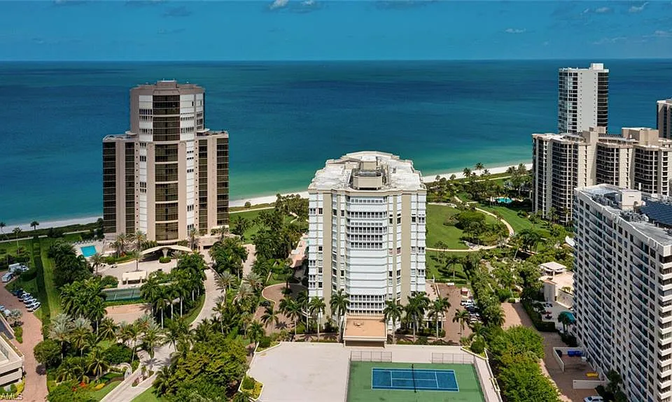 4401 Gulf Shore Blvd N #Penthouse 3