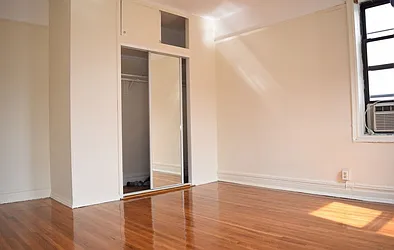 Rented by Empire Deeds LLC 