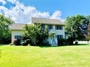 7 Mills Rd, Walden, NY 12586