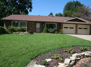 3426 Chimney Rock Rd, Manhattan, KS 66503