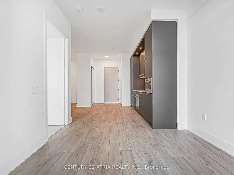 858 Dupont St #207 — Photo 21