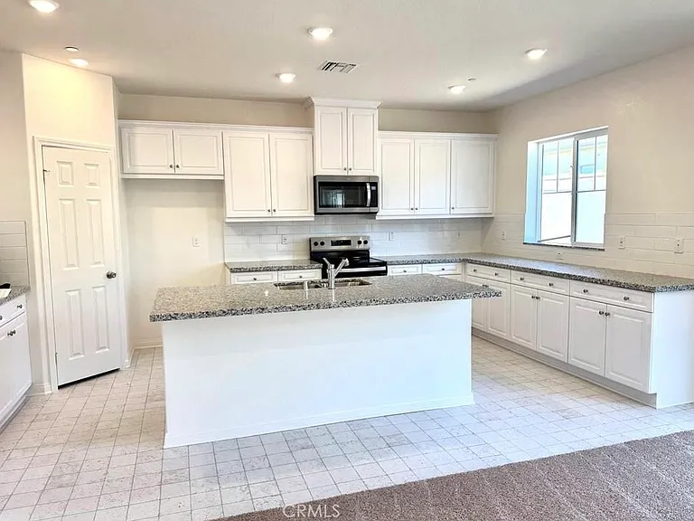 7692 Citrusmoon Ct — Photo 3