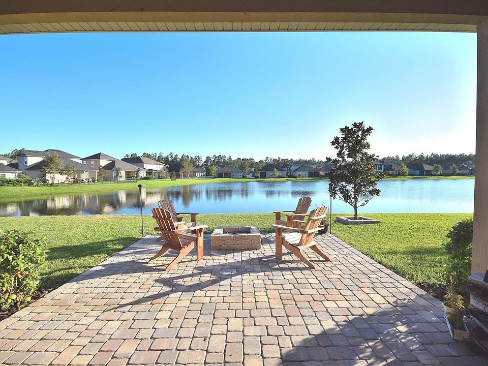 1st image of 143 Woodcross Dr