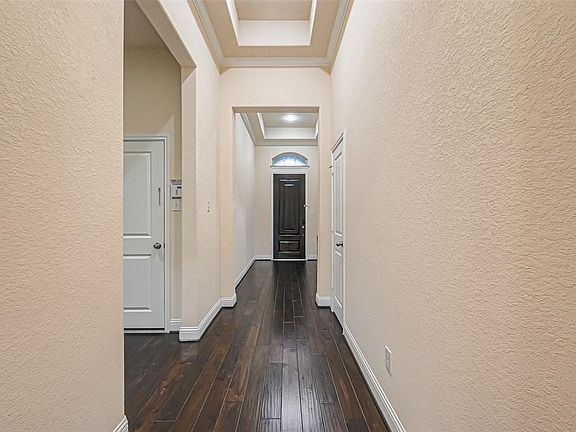 4th image of 1722 Dominion Heights Ln