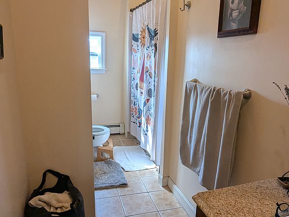 3rd image of 73 Chapin Ave Floor 3