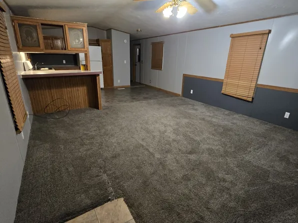804 W Irish Ridge Rd #24, Mount Pleasant, IA 52641