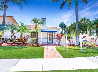 1128 Tyler St, Hollywood, FL 33019