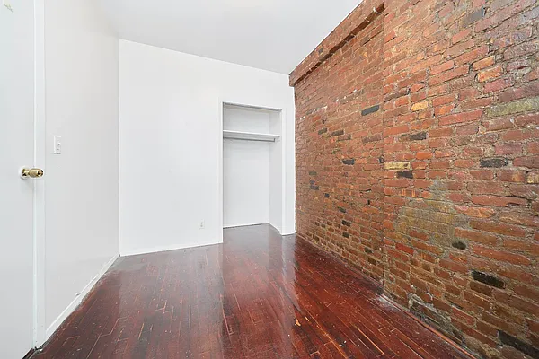 Rented by Living New York | media 7