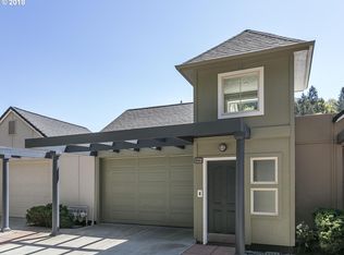 846 SW Broadway Dr #4, Portland, OR 97201