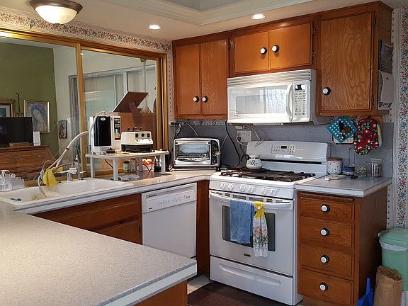 4th image of 3808 Vista Campana S Unit 46