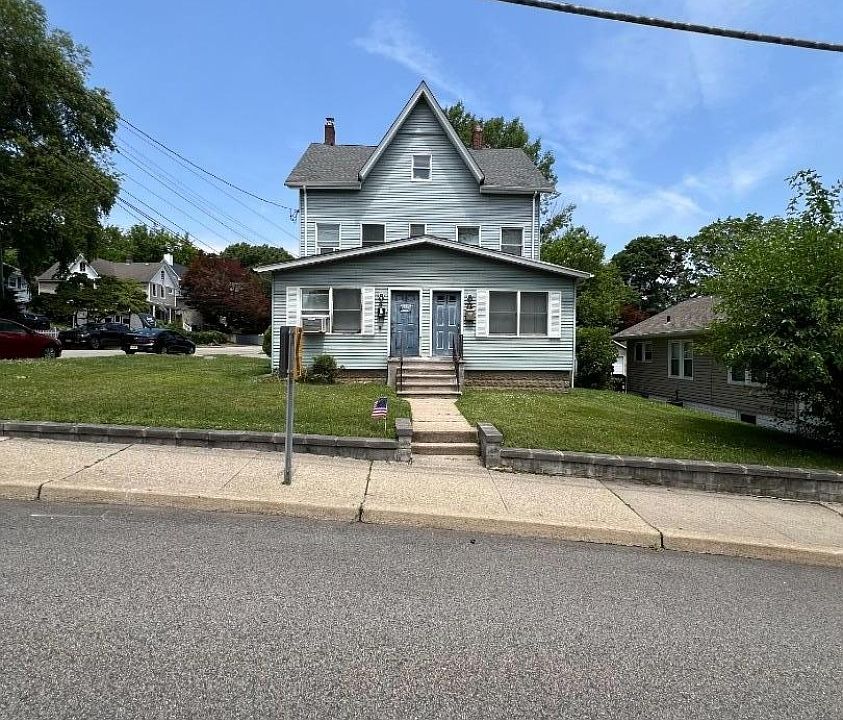 2nd image of 72-74 Kiel Ave