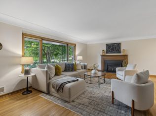 140 Meadowbrook Rd, Hopkins, MN 55343