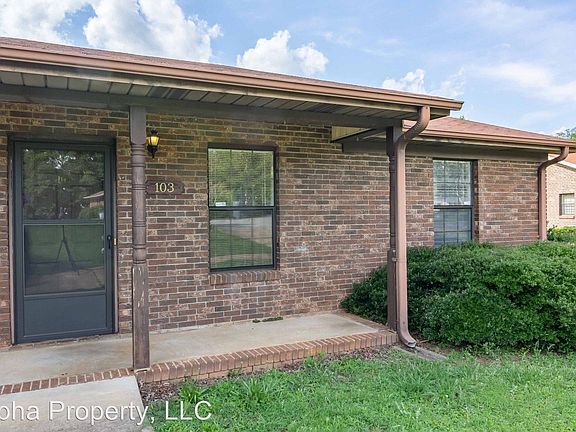 2nd image of 103 Katie Dr