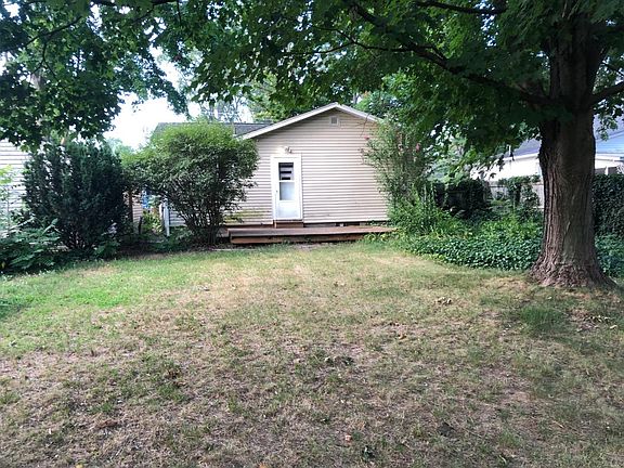 3rd image of 1257 W 32nd St