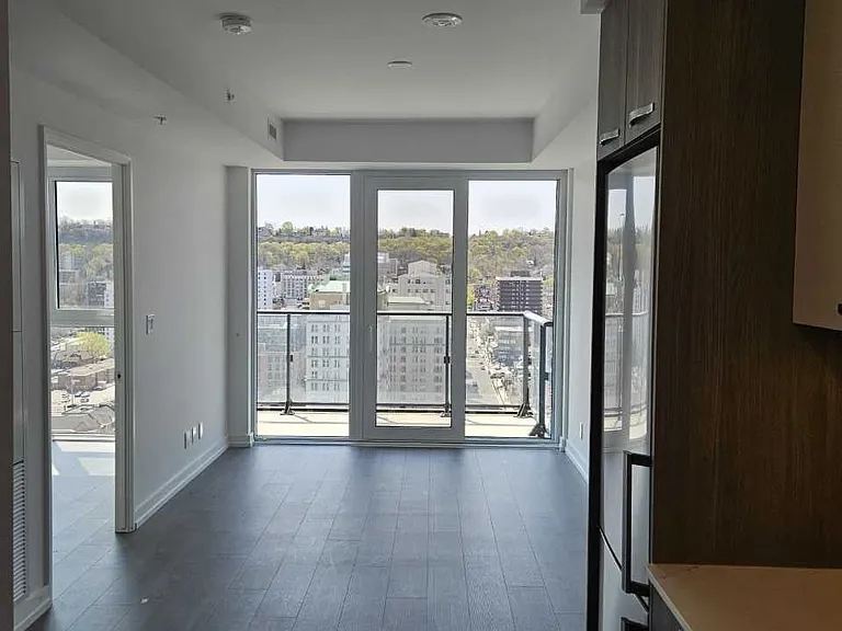 75 James St S #1916 — Photo 2