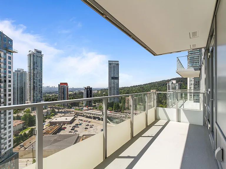 567 Emerson St #2010 — Photo 13