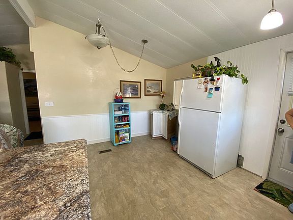 3rd image of 41900 Ivy St Spc 30