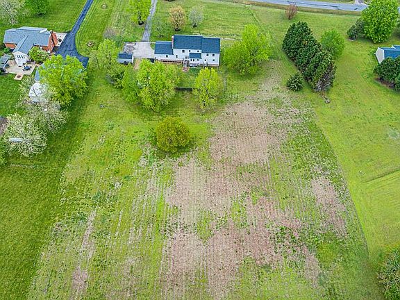 3rd image of 5173 Summer Plains Dr