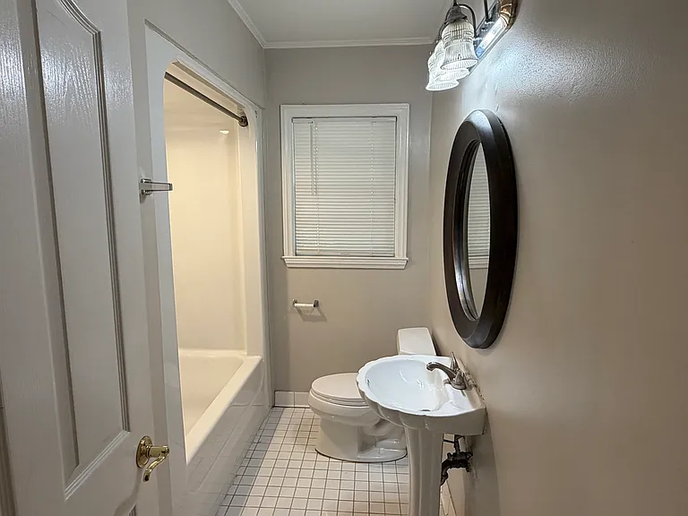 4511 Summerville Rd — Photo 18