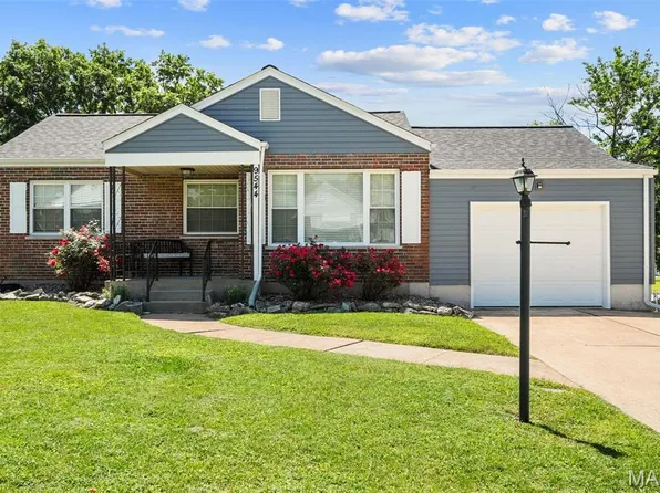 9544 Arban Dr, Saint Louis, MO 63126