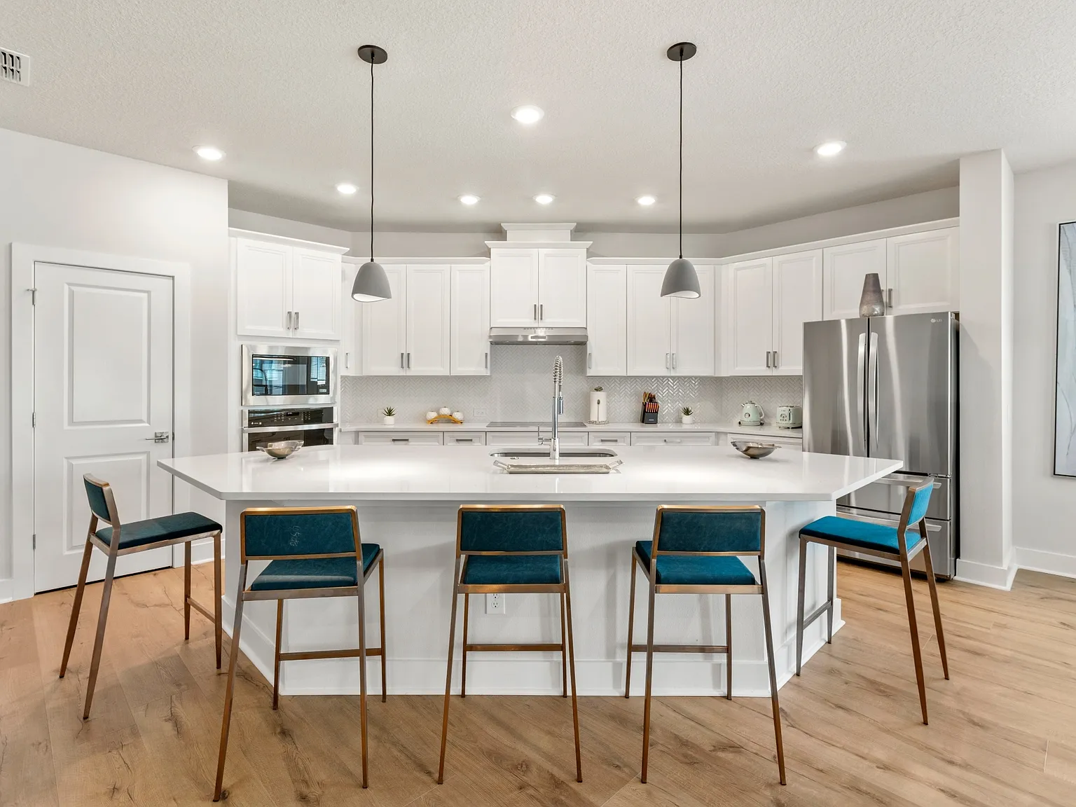 Reserve at Hillview — Photo 1